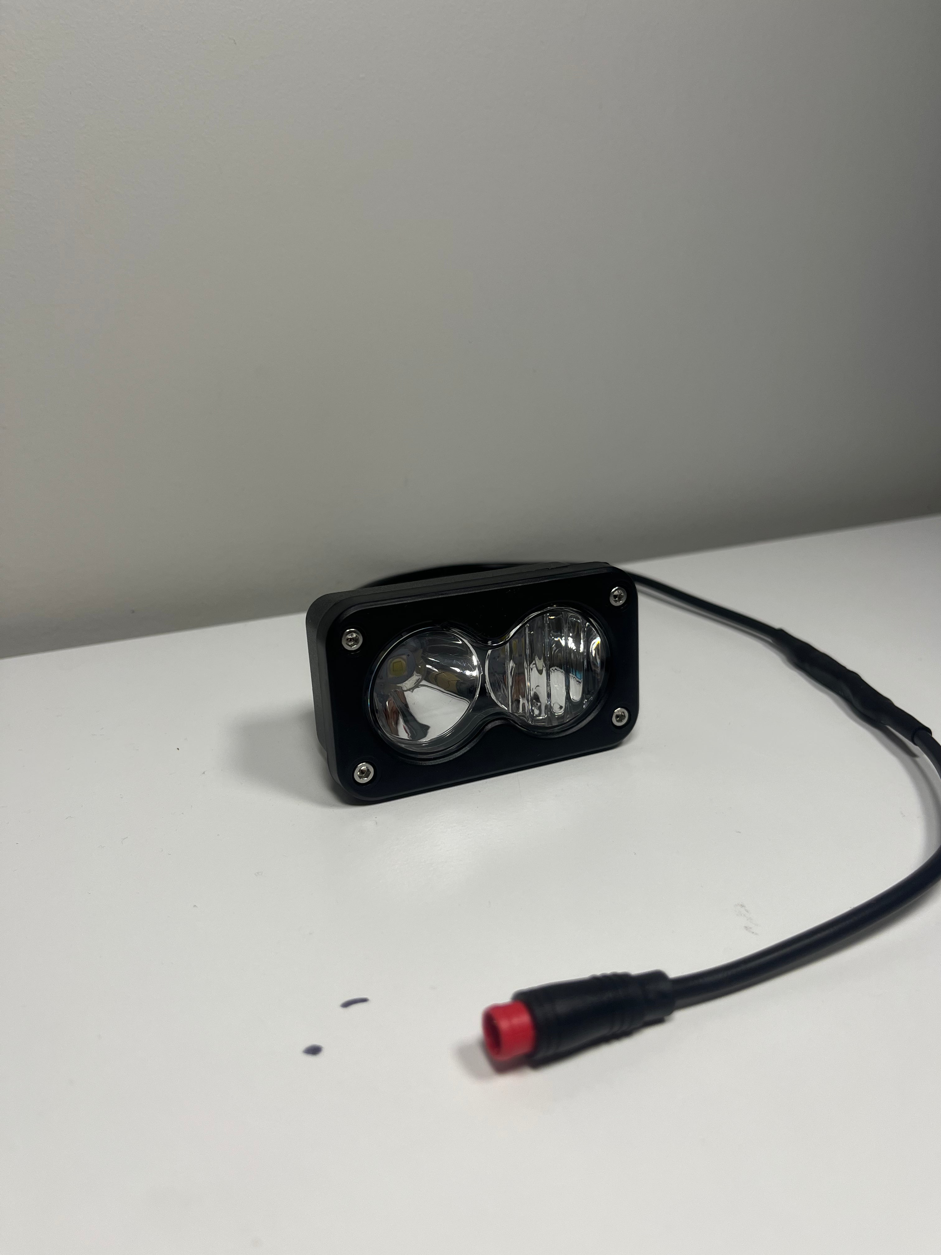 2-Pin Male White Plug & Play Baja E-Bike Light